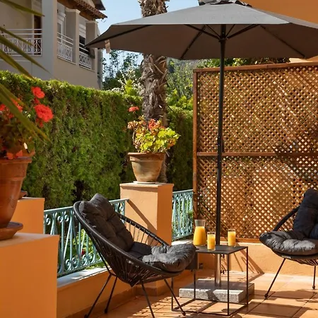 Saya'S Suites By Corfuescapes Apartmán